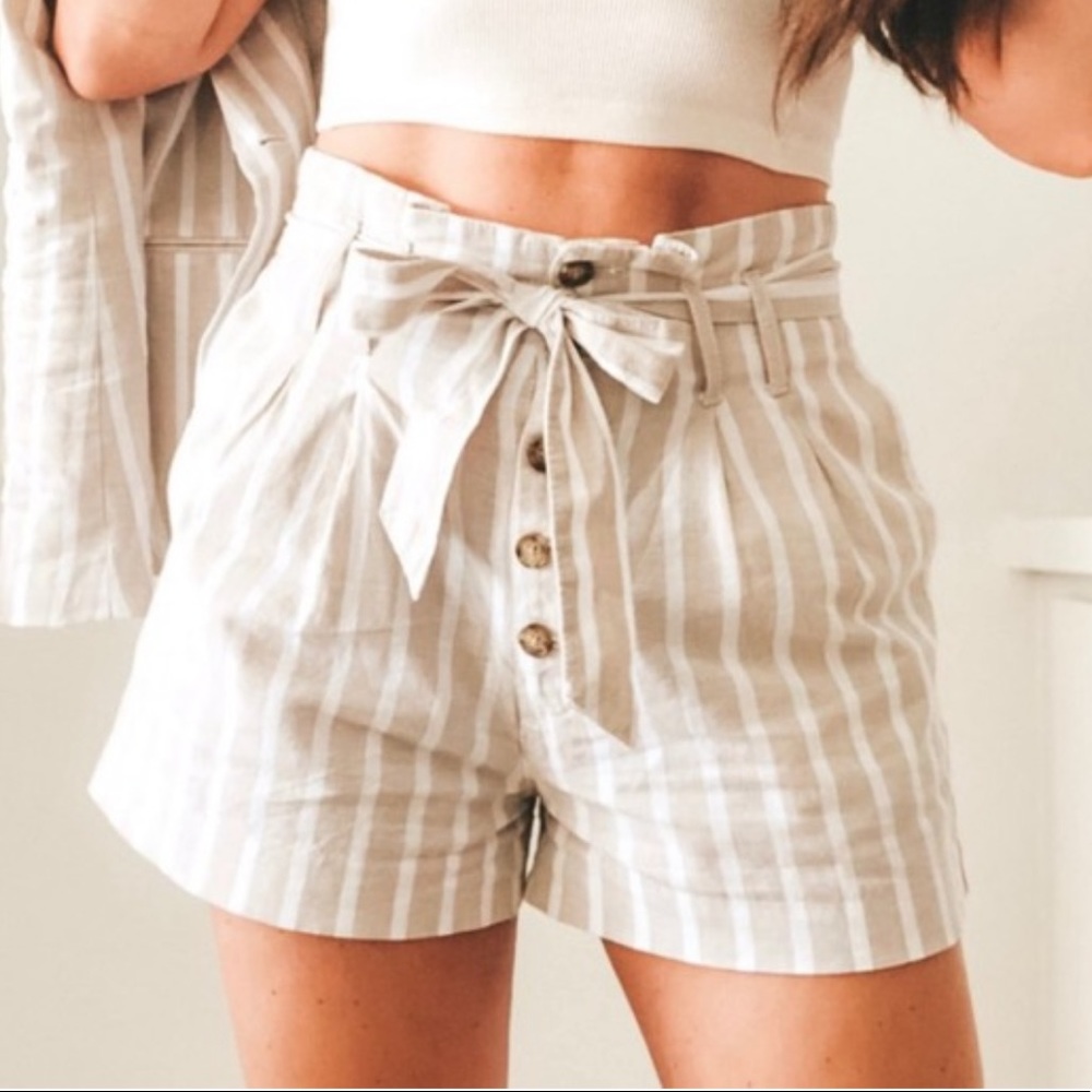 Abercrombie & Fitch linen shorts